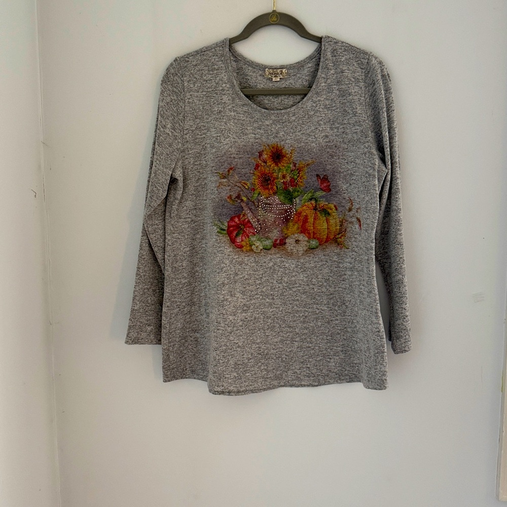 ONE WORLD Heather Gray Knit Top. Fall design SZ L. long sleeve. - Picture 12 of 12